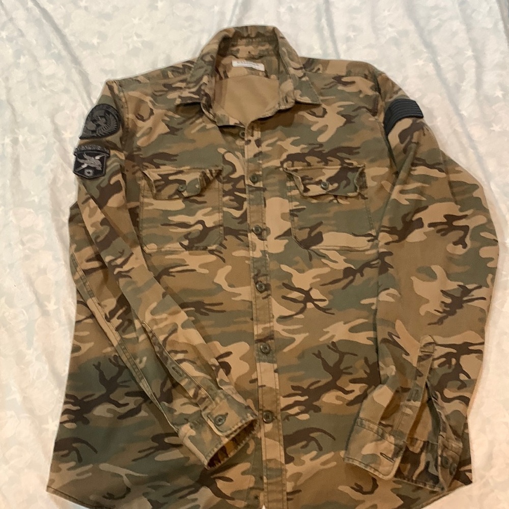 Express camouflage button down shirt